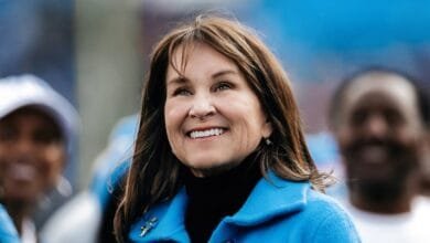 is amy adams strunk married